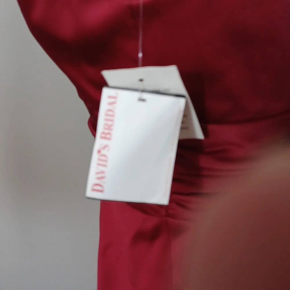 🆕️ Red satin holiday/dance cocktail dress, sz 4. - Picture 7 of 8